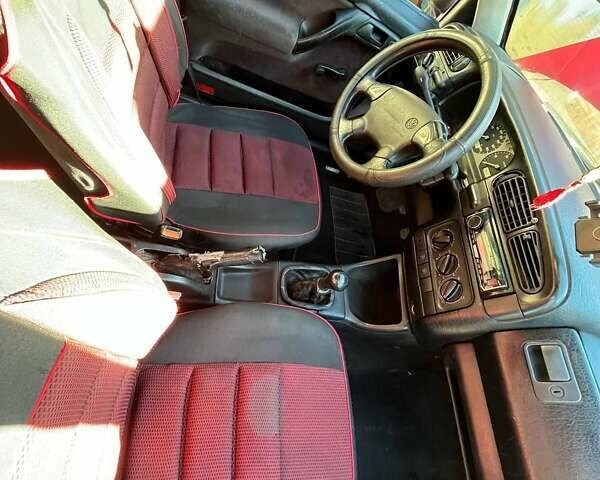 Червоний Фольксваген Венто, об'ємом двигуна 1.9 л та пробігом 310 тис. км за 1400 $, фото 4 на Automoto.ua