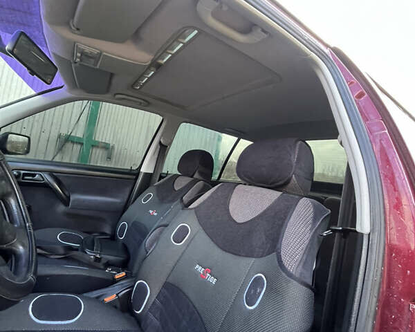 Красный Фольксваген Венто, объемом двигателя 1.78 л и пробегом 300 тыс. км за 2199 $, фото 10 на Automoto.ua