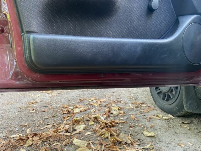 Красный Фольксваген Венто, объемом двигателя 1.9 л и пробегом 230 тыс. км за 2100 $, фото 11 на Automoto.ua