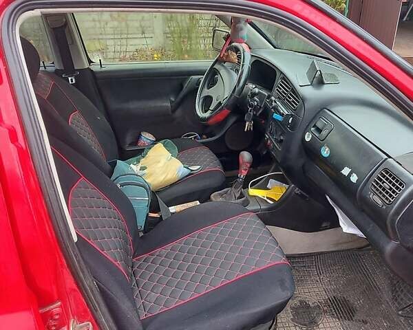 Красный Фольксваген Венто, объемом двигателя 1.8 л и пробегом 485 тыс. км за 2600 $, фото 5 на Automoto.ua