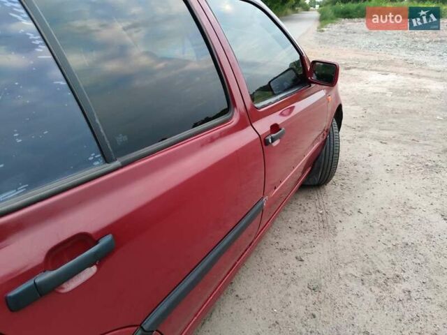 Червоний Фольксваген Венто, об'ємом двигуна 1.8 л та пробігом 510 тис. км за 2500 $, фото 1 на Automoto.ua