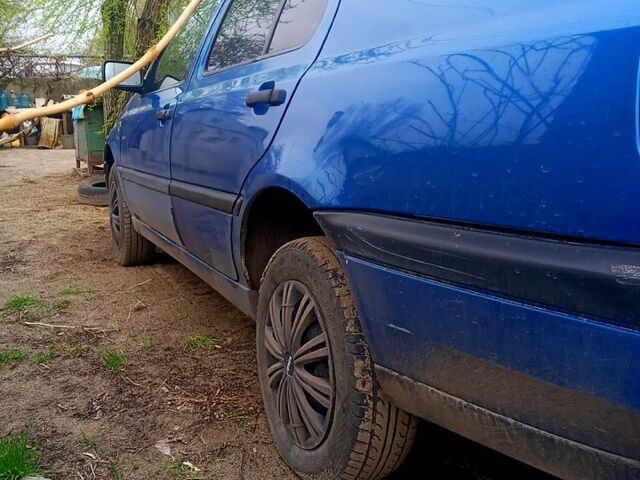 Фольксваген Венто, об'ємом двигуна 2 л та пробігом 100 тис. км за 1500 $, фото 6 на Automoto.ua