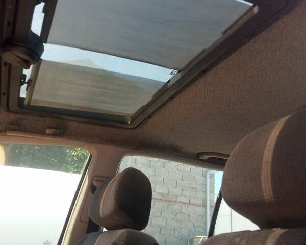 Сірий Фольксваген Венто, об'ємом двигуна 2 л та пробігом 29 тис. км за 1500 $, фото 3 на Automoto.ua