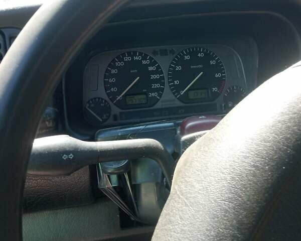 Сірий Фольксваген Венто, об'ємом двигуна 2 л та пробігом 29 тис. км за 1500 $, фото 4 на Automoto.ua