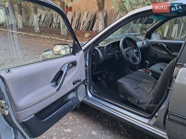 Серый Фольксваген Венто, объемом двигателя 2 л и пробегом 490 тыс. км за 1799 $, фото 33 на Automoto.ua