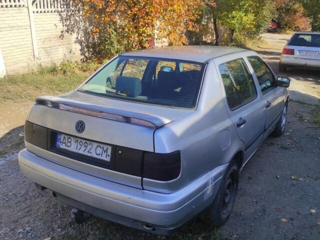 Сірий Фольксваген Венто, об'ємом двигуна 1.8 л та пробігом 2 тис. км за 1350 $, фото 6 на Automoto.ua