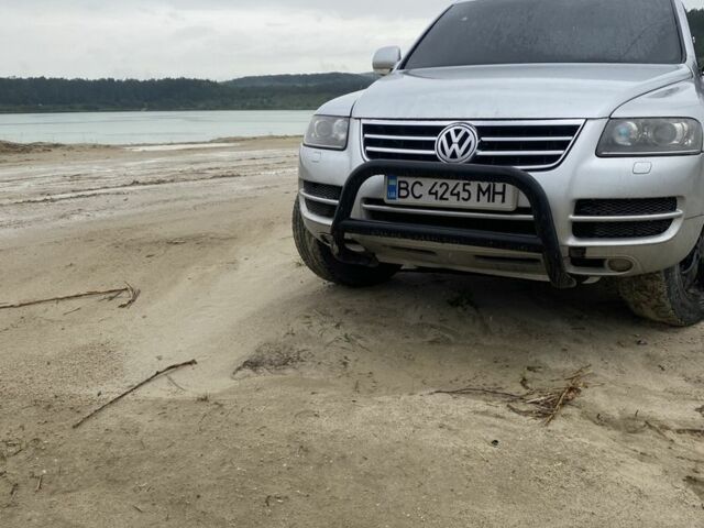 Серый Фольксваген Венто, объемом двигателя 3.6 л и пробегом 214 тыс. км за 8400 $, фото 1 на Automoto.ua