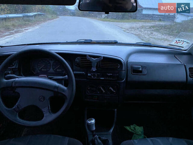 Синий Фольксваген Венто, объемом двигателя 1.78 л и пробегом 250 тыс. км за 1700 $, фото 7 на Automoto.ua