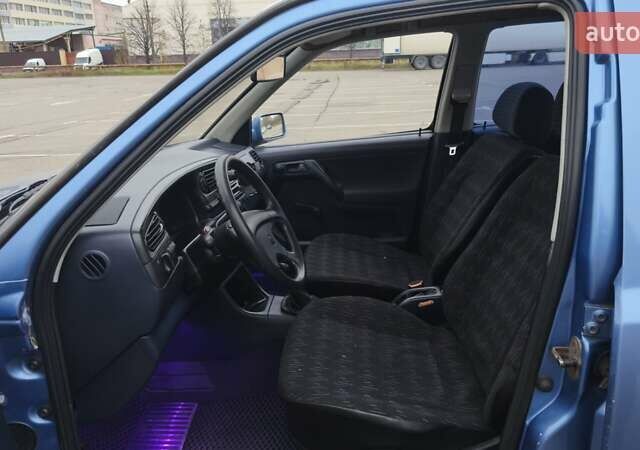 Синій Фольксваген Венто, об'ємом двигуна 1.8 л та пробігом 146 тис. км за 2200 $, фото 8 на Automoto.ua