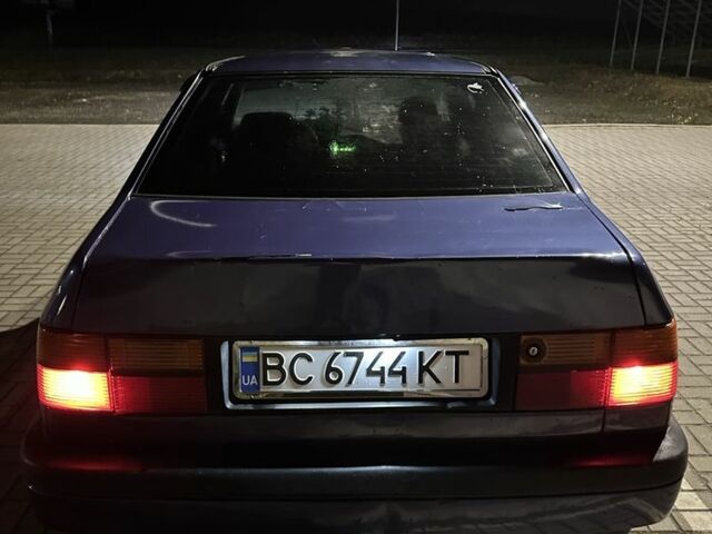 Синій Фольксваген Венто, об'ємом двигуна 1.8 л та пробігом 300 тис. км за 1650 $, фото 2 на Automoto.ua