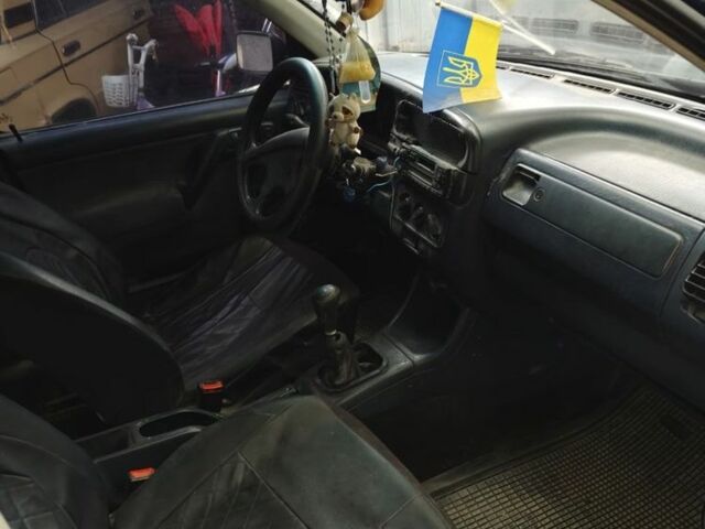 Синій Фольксваген Венто, об'ємом двигуна 1.8 л та пробігом 134 тис. км за 700 $, фото 6 на Automoto.ua