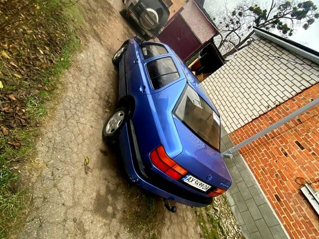 Синий Фольксваген Венто, объемом двигателя 1.8 л и пробегом 186 тыс. км за 2000 $, фото 4 на Automoto.ua