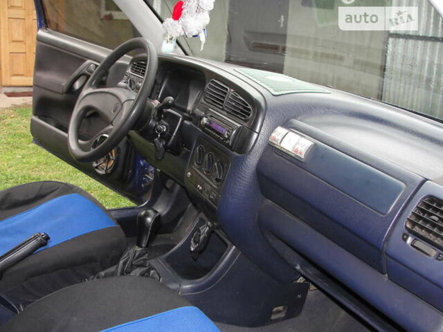 Синій Фольксваген Венто, об'ємом двигуна 1.8 л та пробігом 280 тис. км за 1800 $, фото 4 на Automoto.ua