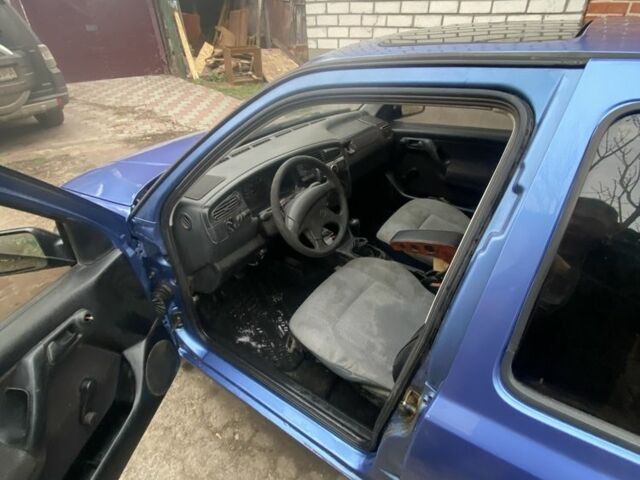 Синий Фольксваген Венто, объемом двигателя 1.8 л и пробегом 182 тыс. км за 2000 $, фото 5 на Automoto.ua