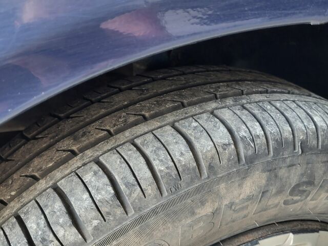 Синий Фольксваген Венто, объемом двигателя 1.8 л и пробегом 275 тыс. км за 1600 $, фото 6 на Automoto.ua