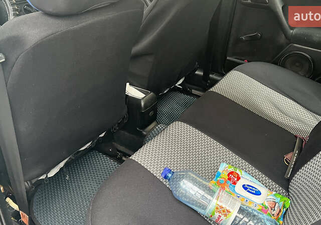 Синій Фольксваген Венто, об'ємом двигуна 1.9 л та пробігом 270 тис. км за 2200 $, фото 8 на Automoto.ua