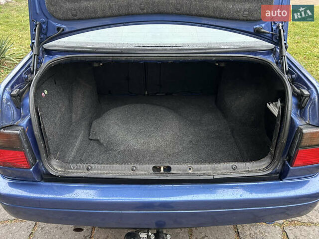 Синий Фольксваген Венто, объемом двигателя 2 л и пробегом 319 тыс. км за 2249 $, фото 10 на Automoto.ua