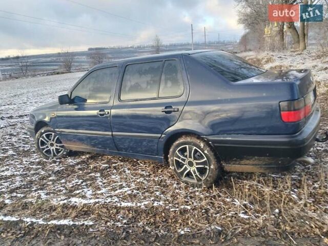 Синій Фольксваген Венто, об'ємом двигуна 1.9 л та пробігом 150 тис. км за 2200 $, фото 6 на Automoto.ua