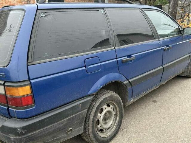 Синий Фольксваген Венто, объемом двигателя 1.6 л и пробегом 200 тыс. км за 850 $, фото 4 на Automoto.ua