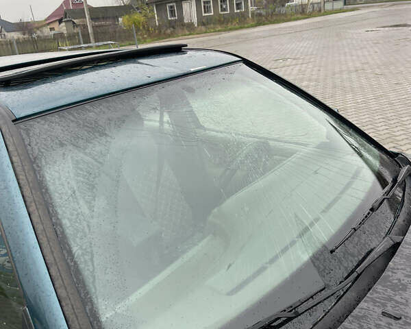 Зеленый Фольксваген Венто, объемом двигателя 1.6 л и пробегом 110 тыс. км за 1400 $, фото 5 на Automoto.ua