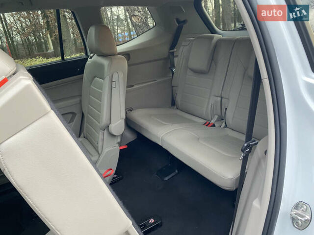 Білий Фольксваген Atlas, об'ємом двигуна 3.6 л та пробігом 114 тис. км за 22280 $, фото 35 на Automoto.ua