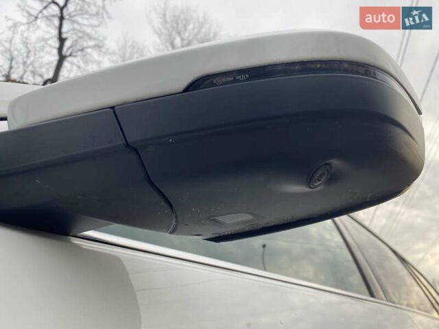 Білий Фольксваген Atlas, об'ємом двигуна 3.6 л та пробігом 114 тис. км за 22280 $, фото 44 на Automoto.ua