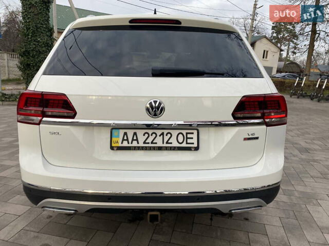 Білий Фольксваген Atlas, об'ємом двигуна 3.6 л та пробігом 114 тис. км за 22280 $, фото 10 на Automoto.ua