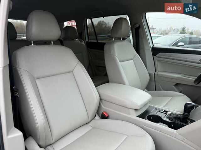 Белый Фольксваген Atlas, объемом двигателя 2 л и пробегом 133 тыс. км за 18200 $, фото 29 на Automoto.ua