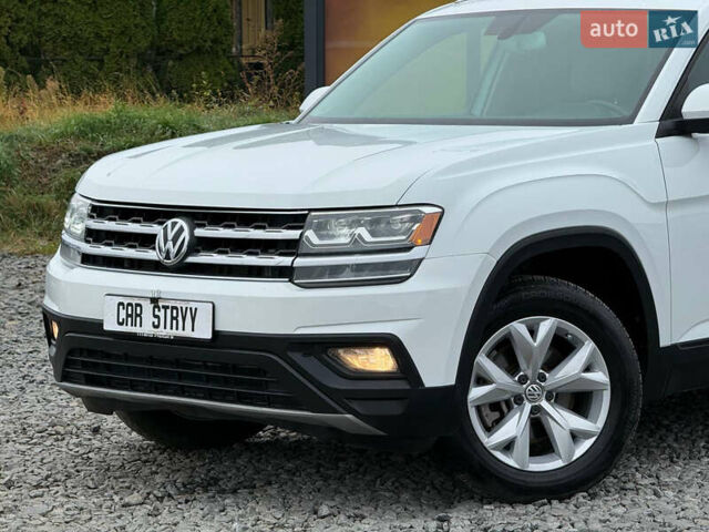 Білий Фольксваген Atlas, об'ємом двигуна 2 л та пробігом 133 тис. км за 17600 $, фото 7 на Automoto.ua