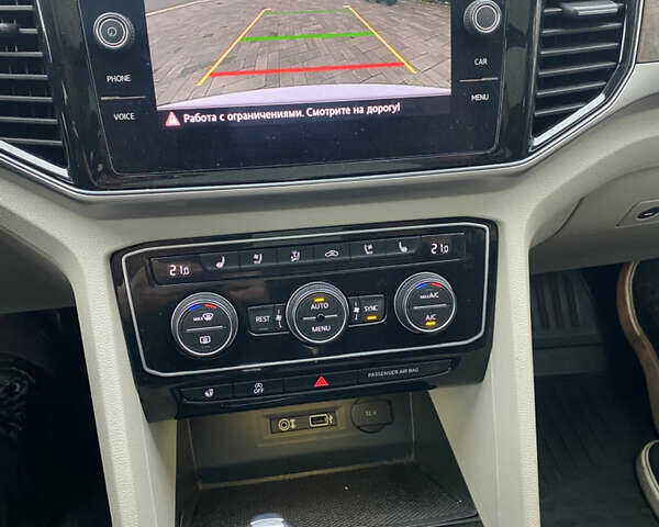 Білий Фольксваген Atlas, об'ємом двигуна 3.6 л та пробігом 114 тис. км за 22280 $, фото 28 на Automoto.ua