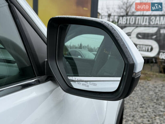 Белый Фольксваген Atlas, объемом двигателя 2 л и пробегом 133 тыс. км за 18200 $, фото 27 на Automoto.ua