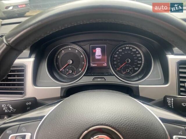 Белый Фольксваген Atlas, объемом двигателя 3.6 л и пробегом 174 тыс. км за 21500 $, фото 14 на Automoto.ua