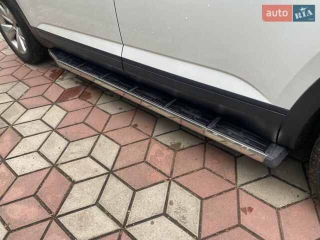 Белый Фольксваген Atlas, объемом двигателя 3.6 л и пробегом 174 тыс. км за 21500 $, фото 29 на Automoto.ua