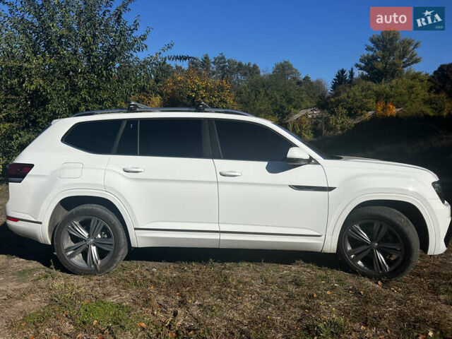 Фольксваген Atlas 2019 в Днепре (Днепропетровске) на Automoto.ua Белый Фольксваген Atlas, объемом двигателя 3.6 л и пробегом 95 тыс. км за 26000 $, фото 2 на Automoto.ua