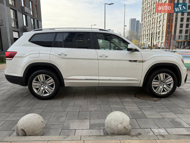 Білий Фольксваген Atlas, об'ємом двигуна 3.6 л та пробігом 78 тис. км за 22555 $, фото 7 на Automoto.ua