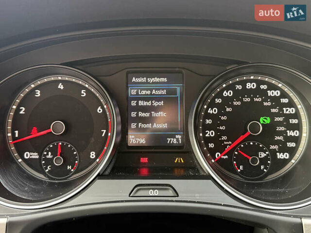 Білий Фольксваген Atlas, об'ємом двигуна 3.6 л та пробігом 78 тис. км за 22555 $, фото 29 на Automoto.ua