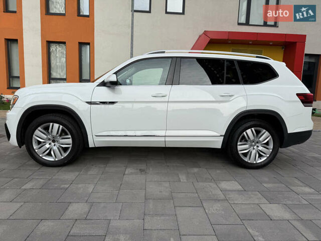 Білий Фольксваген Atlas, об'ємом двигуна 3.6 л та пробігом 78 тис. км за 22555 $, фото 3 на Automoto.ua