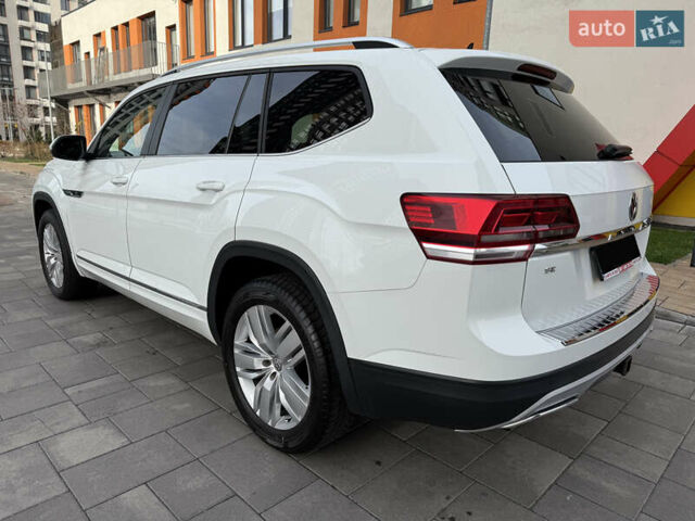 Білий Фольксваген Atlas, об'ємом двигуна 3.6 л та пробігом 78 тис. км за 22555 $, фото 4 на Automoto.ua
