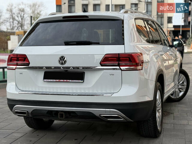 Білий Фольксваген Atlas, об'ємом двигуна 3.6 л та пробігом 78 тис. км за 22555 $, фото 37 на Automoto.ua