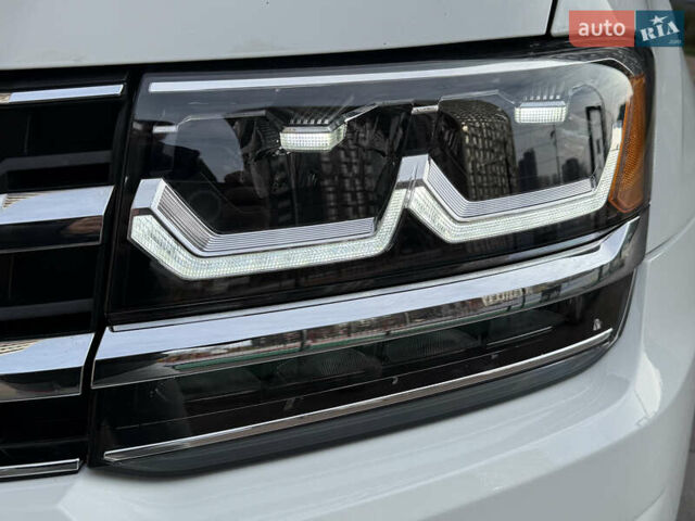 Білий Фольксваген Atlas, об'ємом двигуна 3.6 л та пробігом 78 тис. км за 22555 $, фото 34 на Automoto.ua