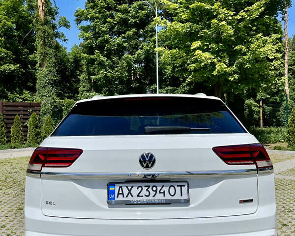 Белый Фольксваген Atlas, объемом двигателя 1.98 л и пробегом 68 тыс. км за 37000 $, фото 10 на Automoto.ua