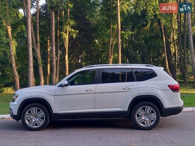 Белый Фольксваген Atlas, объемом двигателя 3.6 л и пробегом 107 тыс. км за 29000 $, фото 9 на Automoto.ua