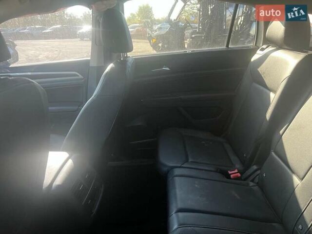 Білий Фольксваген Atlas, об'ємом двигуна 3.6 л та пробігом 173 тис. км за 12500 $, фото 15 на Automoto.ua