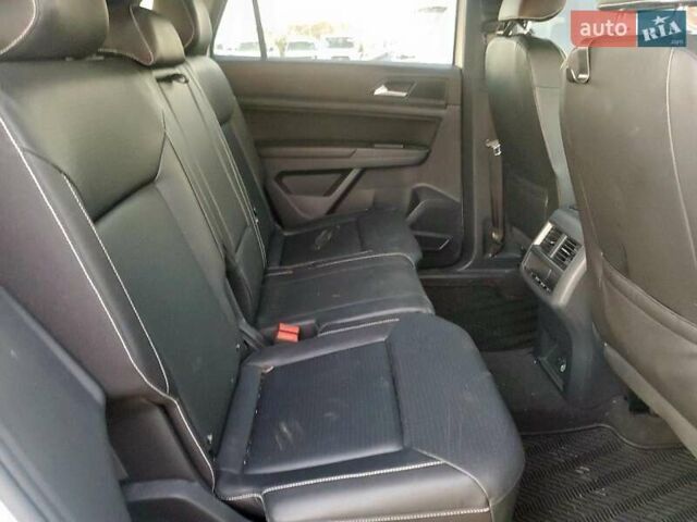 Білий Фольксваген Atlas, об'ємом двигуна 2 л та пробігом 113 тис. км за 6400 $, фото 9 на Automoto.ua