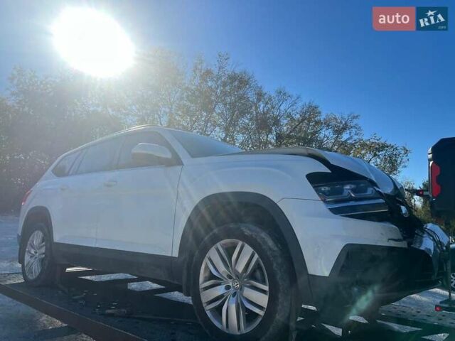 Білий Фольксваген Atlas, об'ємом двигуна 3.6 л та пробігом 173 тис. км за 12500 $, фото 30 на Automoto.ua