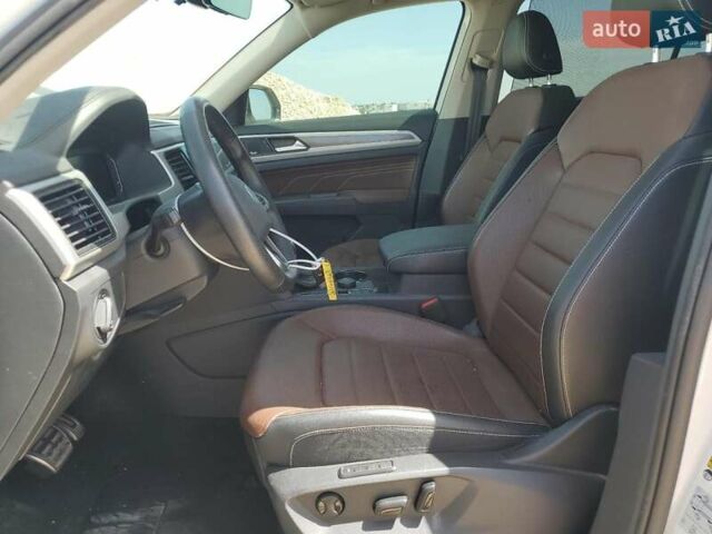 Белый Фольксваген Atlas, объемом двигателя 3.6 л и пробегом 3 тыс. км за 14470 $, фото 7 на Automoto.ua