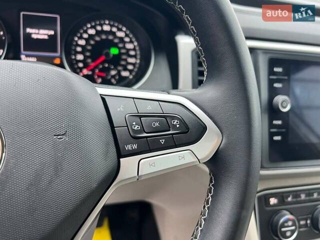 Білий Фольксваген Atlas, об'ємом двигуна 3.6 л та пробігом 131 тис. км за 27500 $, фото 14 на Automoto.ua