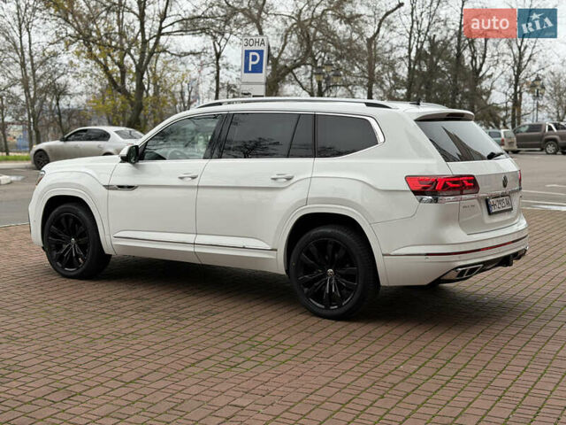 Білий Фольксваген Atlas, об'ємом двигуна 3.6 л та пробігом 61 тис. км за 33700 $, фото 9 на Automoto.ua