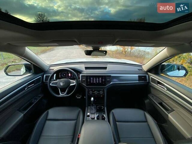 Белый Фольксваген Atlas, объемом двигателя 3.6 л и пробегом 105 тыс. км за 30999 $, фото 14 на Automoto.ua