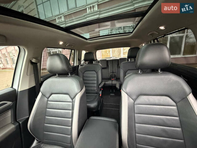 Білий Фольксваген Atlas, об'ємом двигуна 3.6 л та пробігом 61 тис. км за 33700 $, фото 20 на Automoto.ua